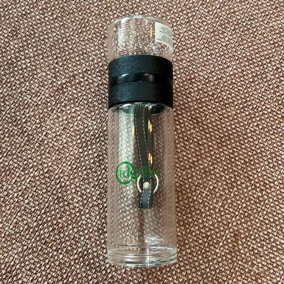 Tea and Water Infuser Glass Bottle - Picture 7 of 10